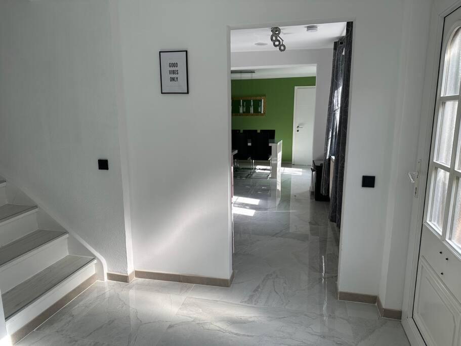 Outlet Center House, Pool-Jacuzzi-Garden-Sundeck Villa Parndorf Ngoại thất bức ảnh